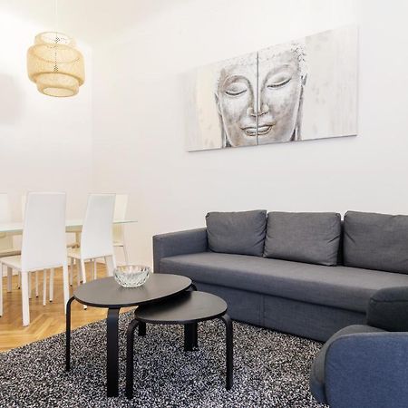 Hemeras Boutique Homes Luxury 4Bdr Close To Duomo Milano Exterior foto