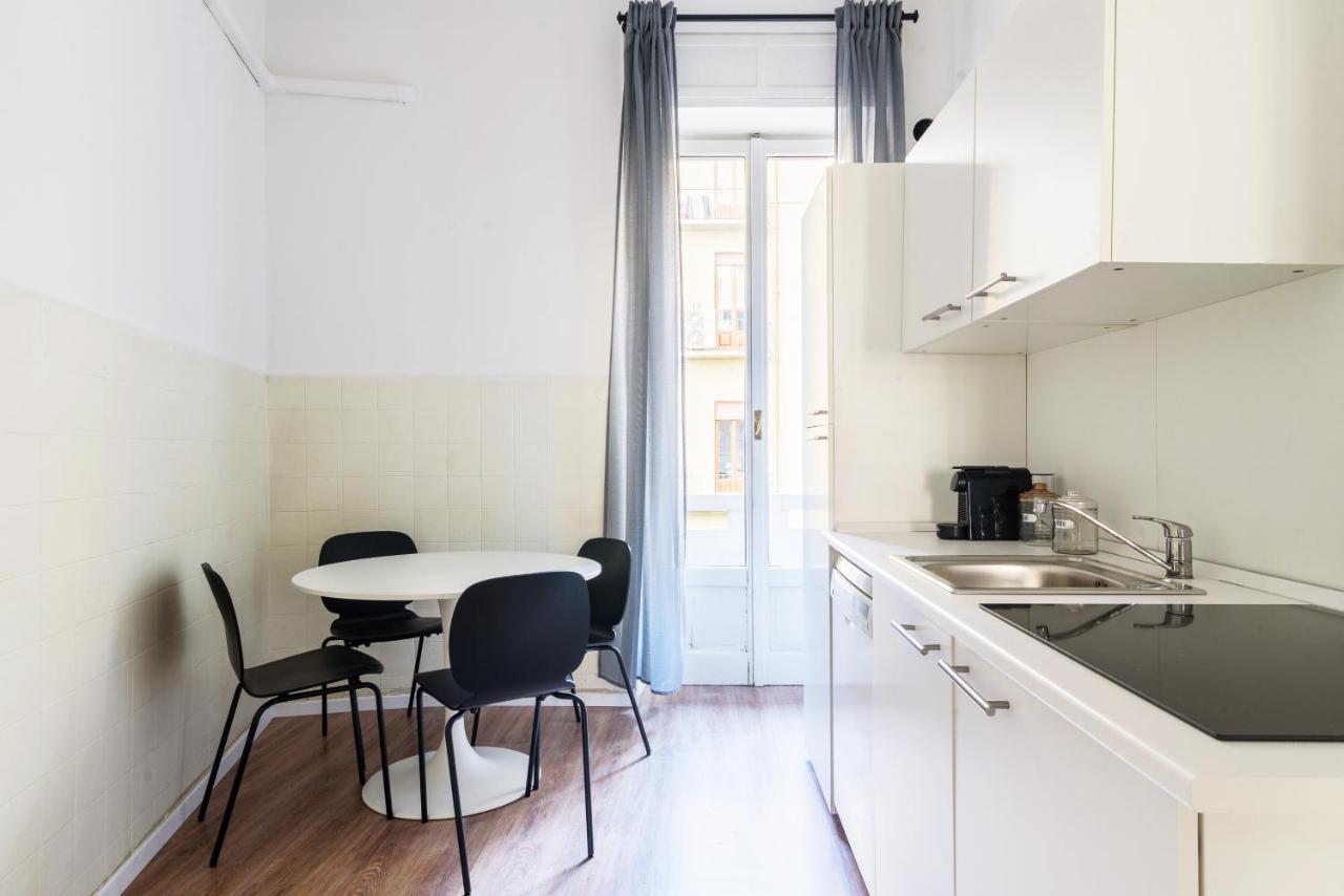Hemeras Boutique Homes Luxury 4Bdr Close To Duomo Milano Exterior foto